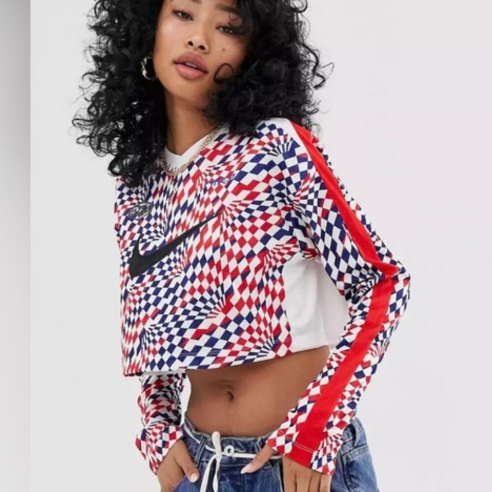 NWOT Nike Loose Fit Cropped L/S Athletic Top Checkered Red, White & Blue MED